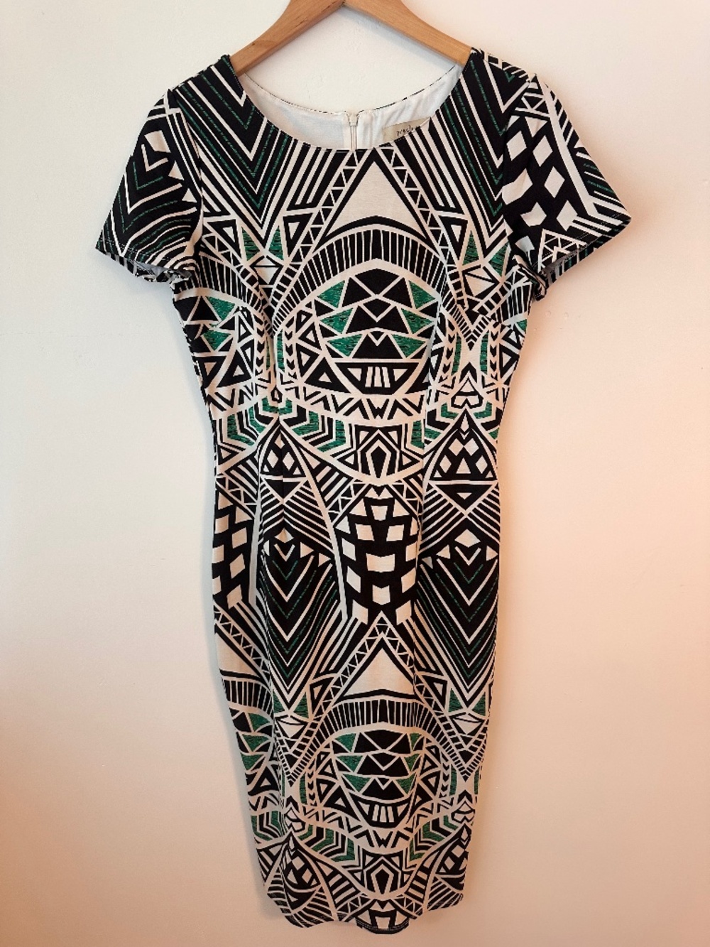 Anthropologie Presley Skye Graphic Print Dress L